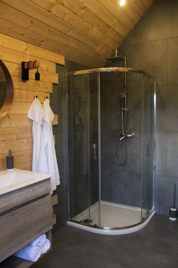 Hiska-Glamping Hotel Ajdovscina Luaran gambar