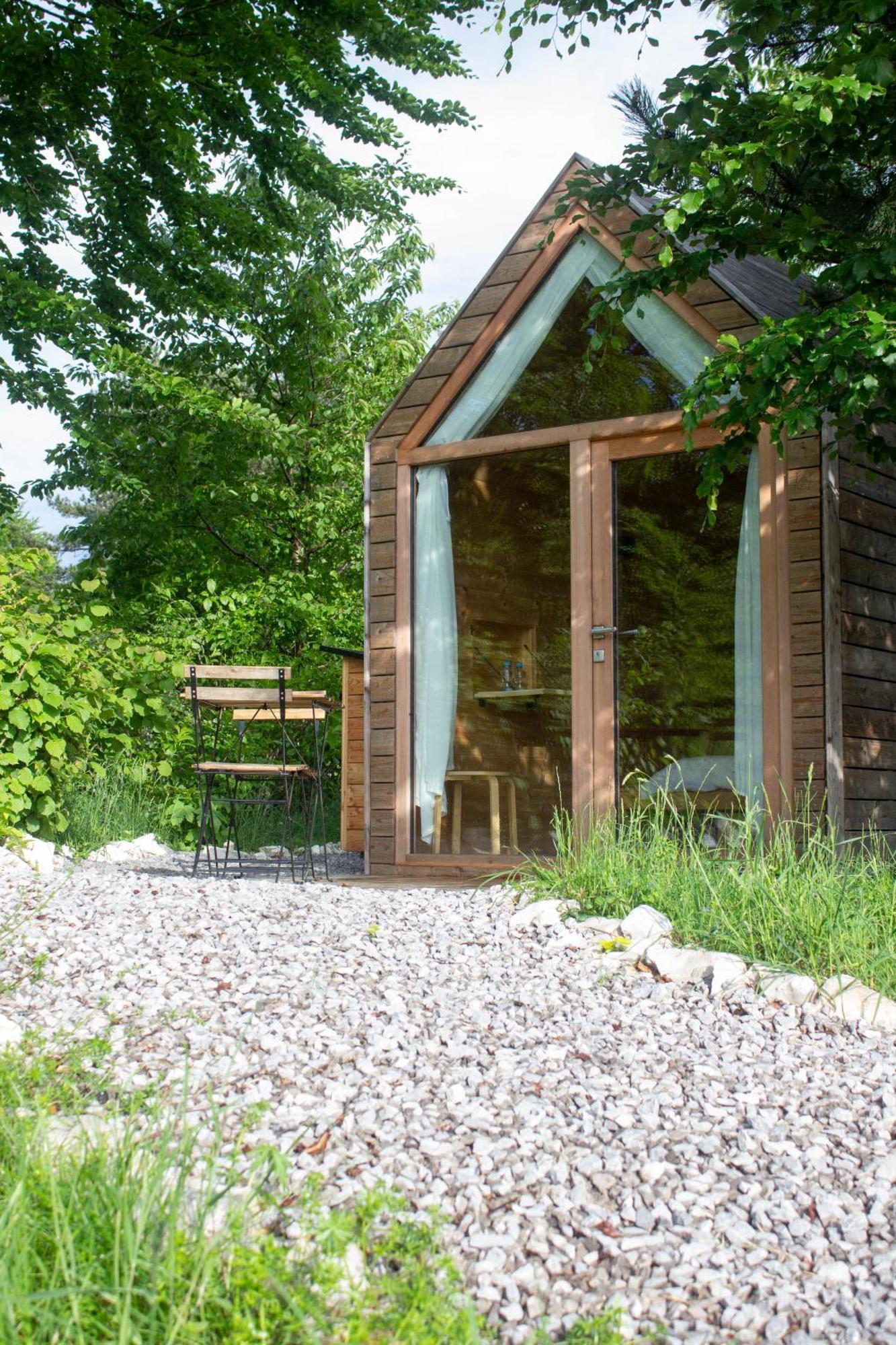 Hiska-Glamping Hotel Ajdovscina Luaran gambar